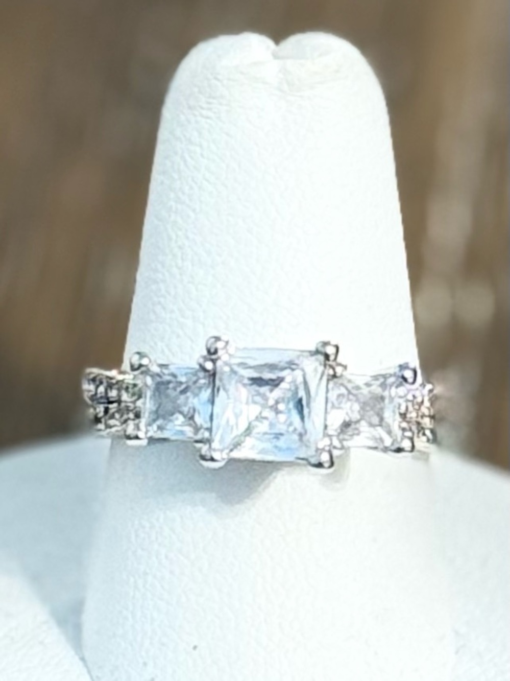 Sterling Silver Three-Stone White Cubic Zirconia Ring 7.5